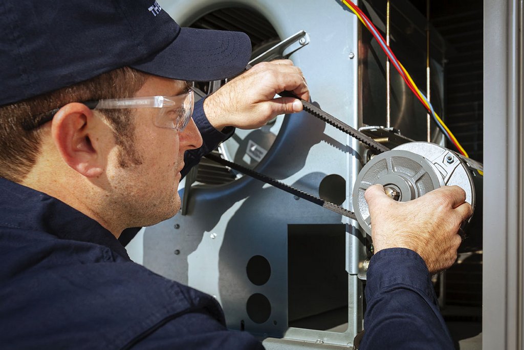 What to Expect From a Fan Blower Repair Service